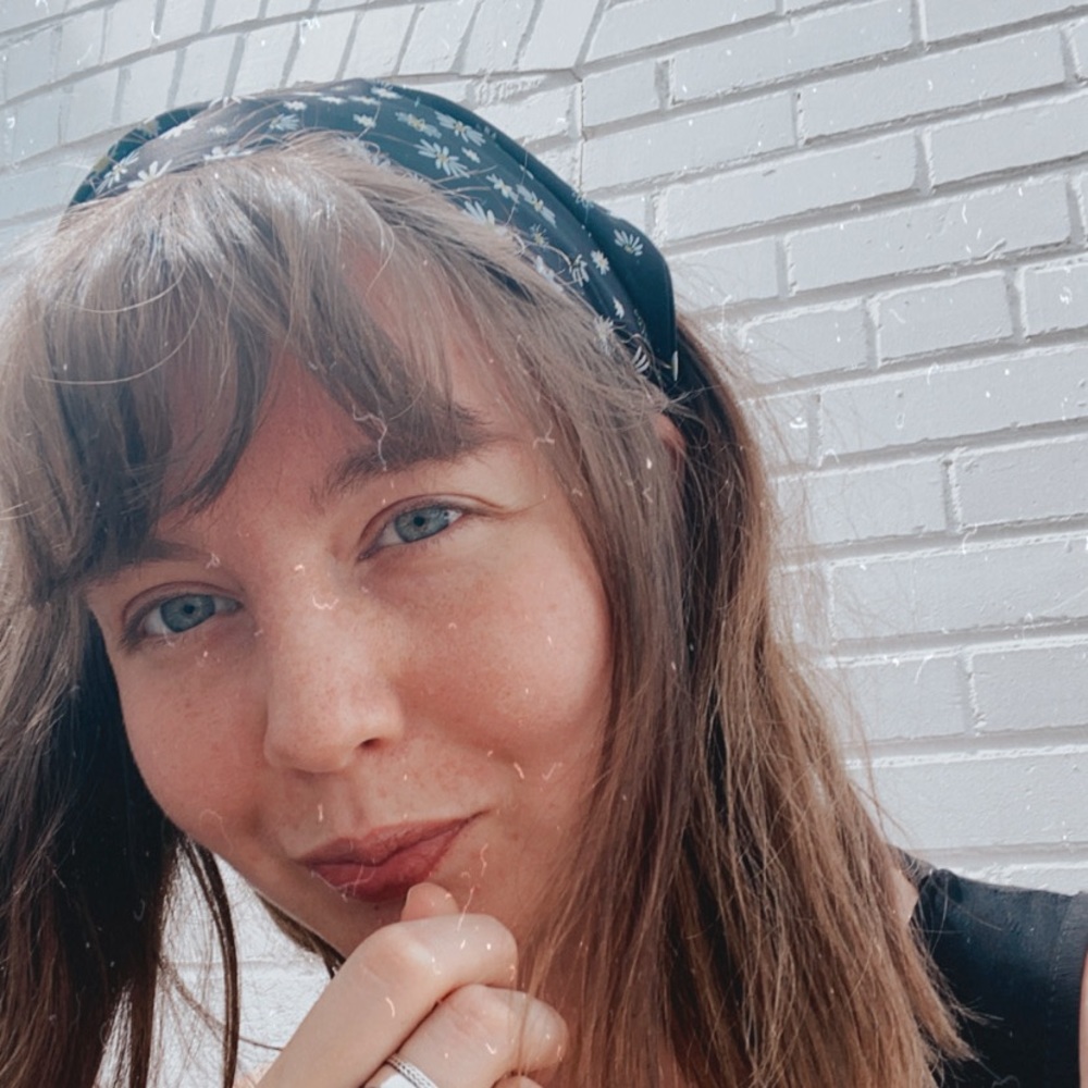 Meet your Posher, Amber